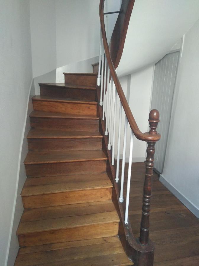 Le Gambetta Appartement Poitiers Buitenkant foto